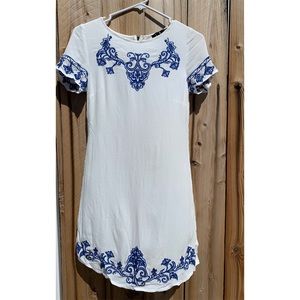 Lulu’s embroidered dress